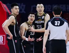 爱游戏官网-CBA季后赛赛程吃紧，法兰克福今晨完成体检，悬念犹存，纪律约束更严格(22年cba季后赛晋级图)