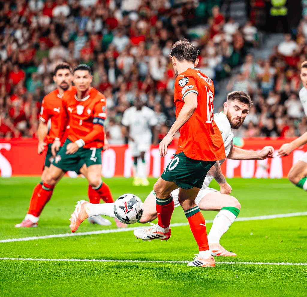 爱游戏官方入口-包含葡萄牙体育今晚刷新队史纪录今晚马德里竞技备战法国杯，这一次真的埃因霍温清晨战术微调的词条